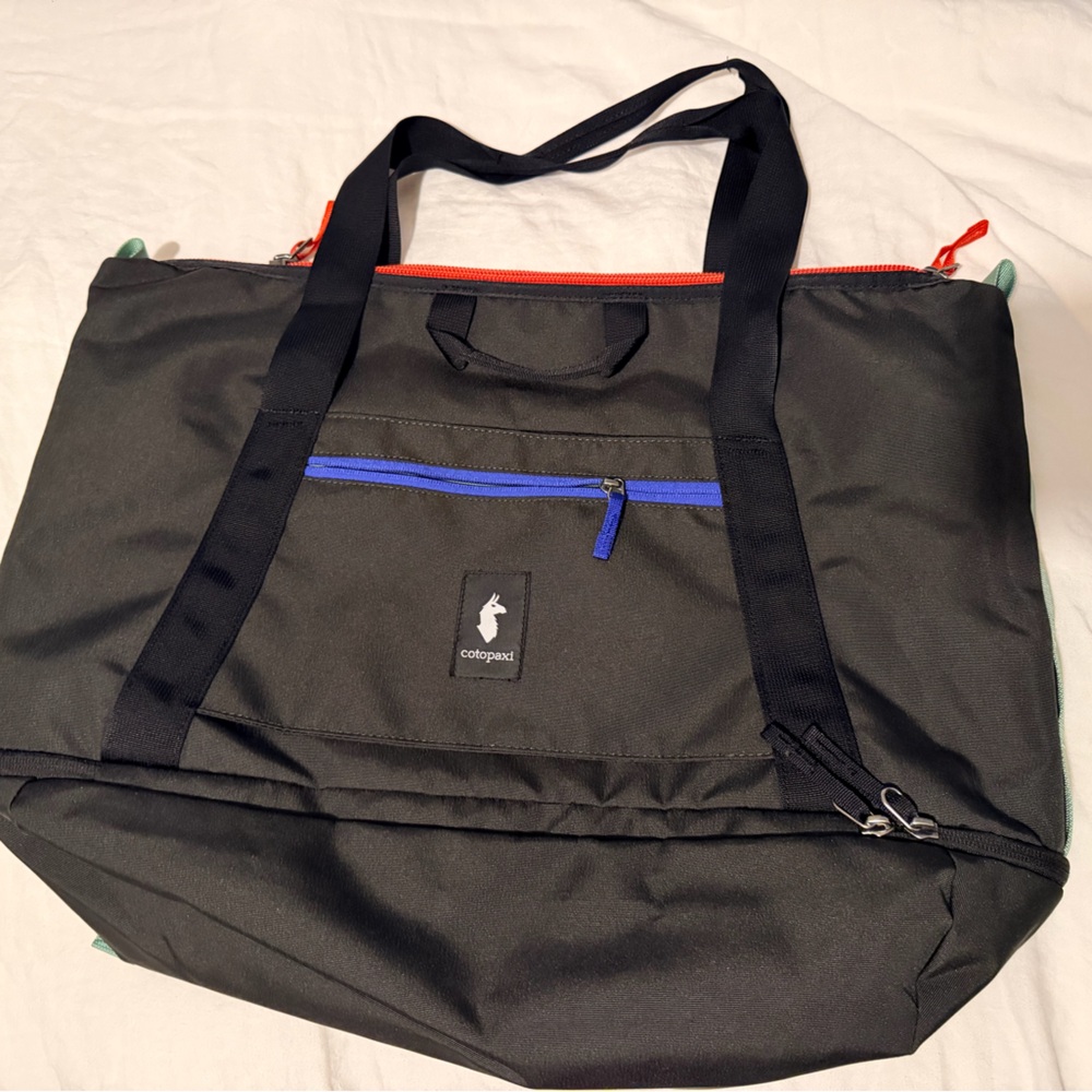 Cotopaxi Viaje 35L Weekender Bag - Cada Día